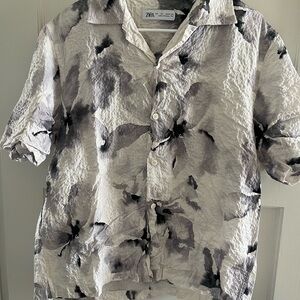 Zara Black and White Floral Men's Shirt